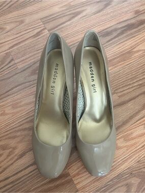 Madden Girl - Nude color pumps 3-inch heel